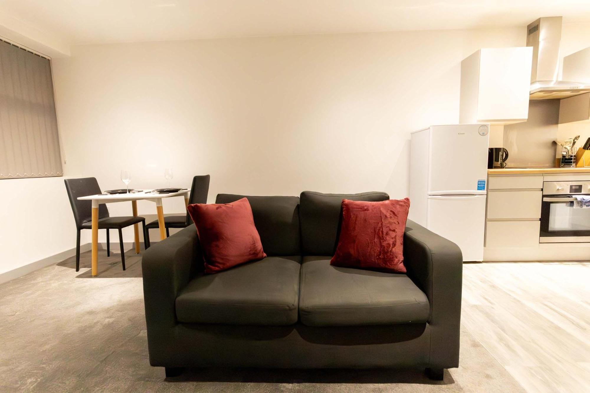 Stunning 2 Bedroom Apartment In 沃勒西 外观 照片